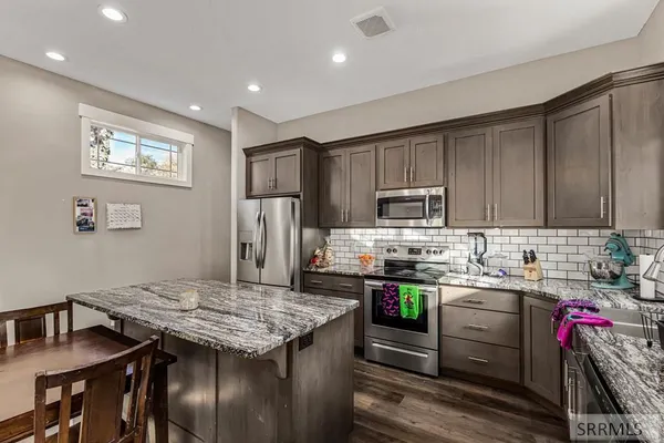 $324,000 | 479 East 18th Street, Idaho Falls, ID 83404