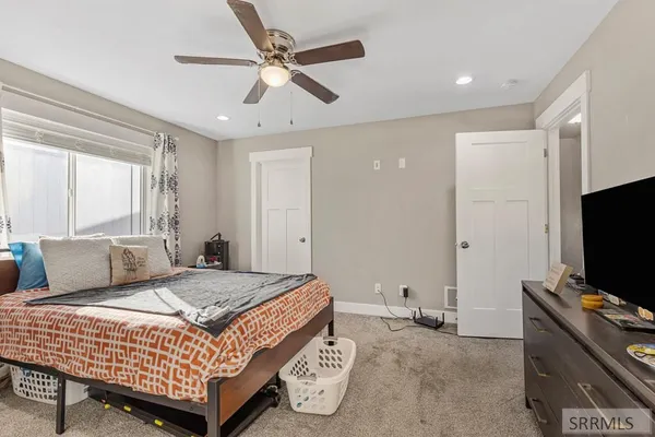 $324,000 | 479 East 18th Street, Idaho Falls, ID 83404