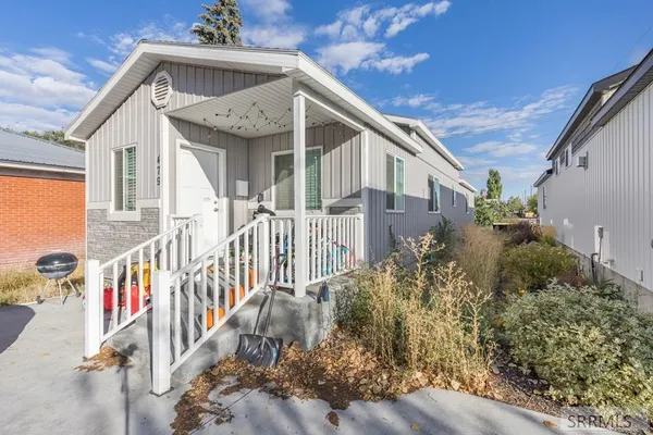 $324,000 | 479 East 18th Street, Idaho Falls, ID 83404