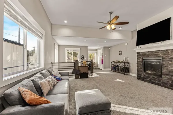 $324,000 | 479 East 18th Street, Idaho Falls, ID 83404