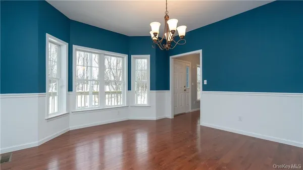 $724,900 | 5 Harrier Ridge Drive, Wallkill, NY 12589