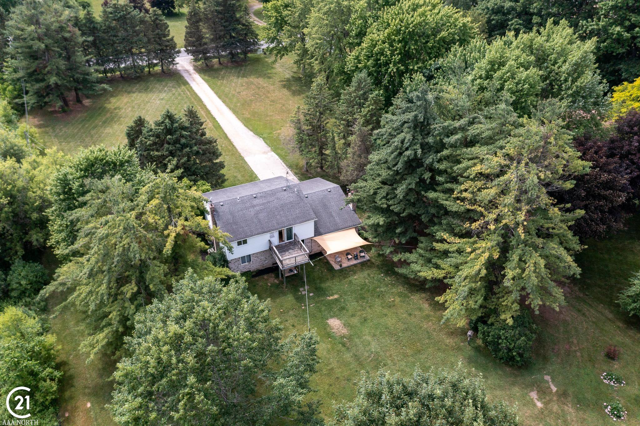 80466 Capac Road Armada, MI 48005 - Photo 12 of 73
