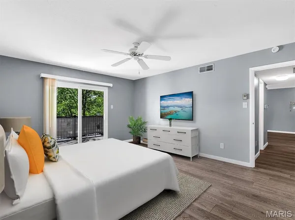 $79,500 | 1673 Herault Place, Unit H, St. Louis, MO 63125