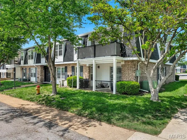 $79,500 | 1673 Herault Place, Unit H, St. Louis, MO 63125