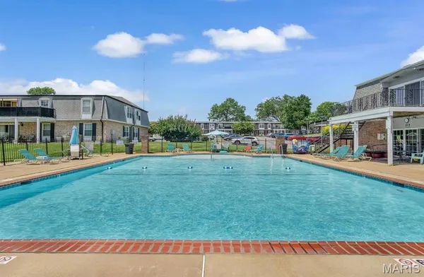 $79,500 | 1673 Herault Place, Unit H, St. Louis, MO 63125