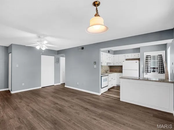$79,500 | 1673 Herault Place, Unit H, St. Louis, MO 63125