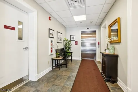 $575,000 | 31 Church Street, Unit 306, South Orange, NJ 07079