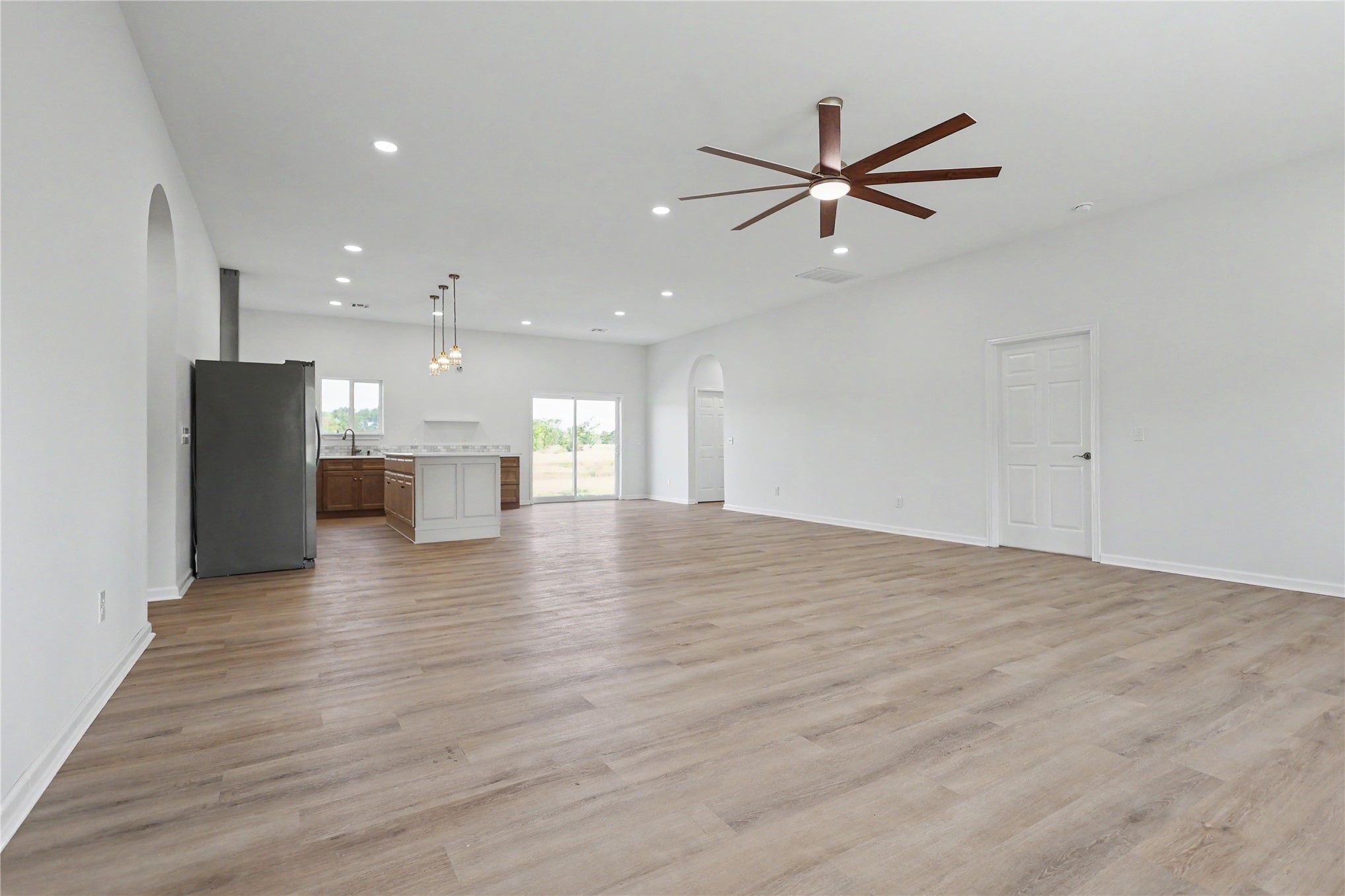 5400 West Groat Road Hulbert, OK 74441 - Photo 10 of 100 Gallery Image 10