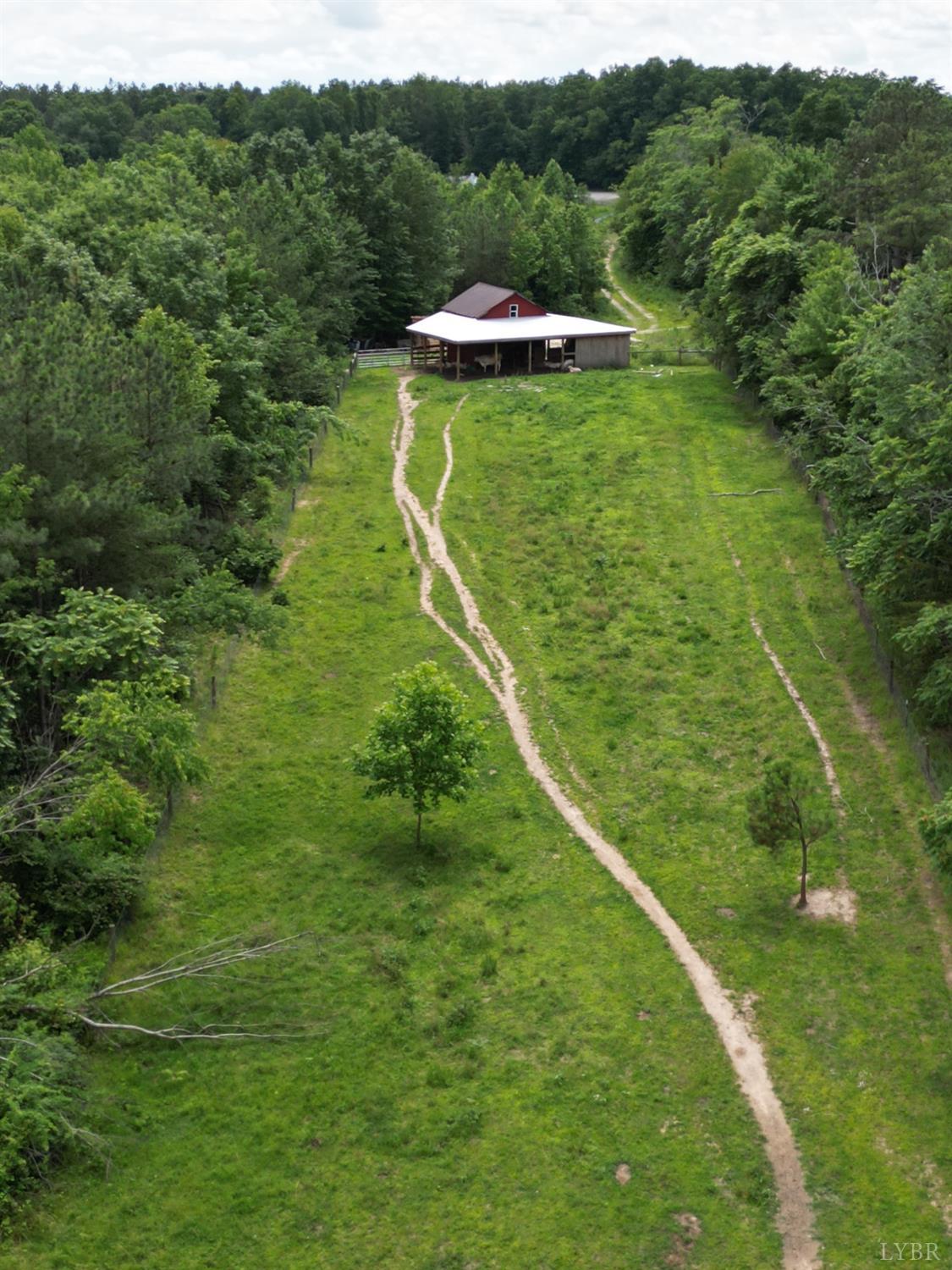 150 Mt Zion Road Phenix, VA 23959 - Photo 14 of 29