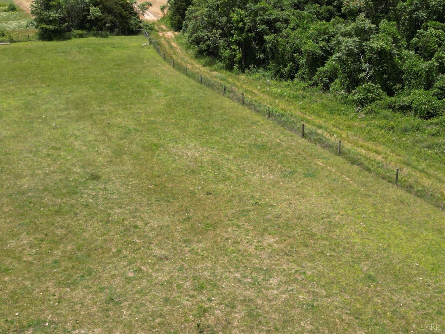 150 Mt Zion Road Phenix, VA 23959 - Photo 17 of 29