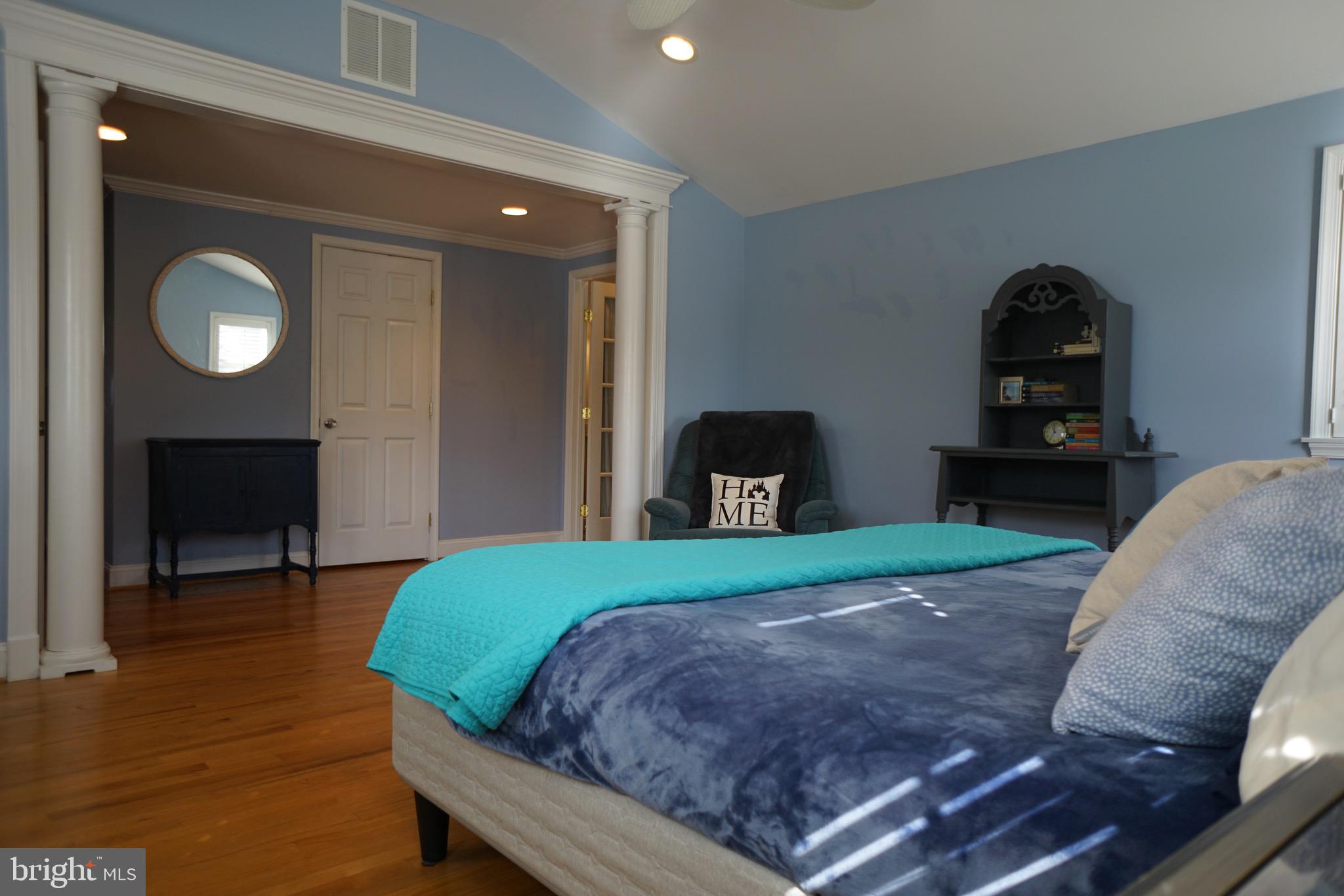 211 Sycamore Road Severna Park, MD 21146 - Photo 12 of 26 Gallery Image 12