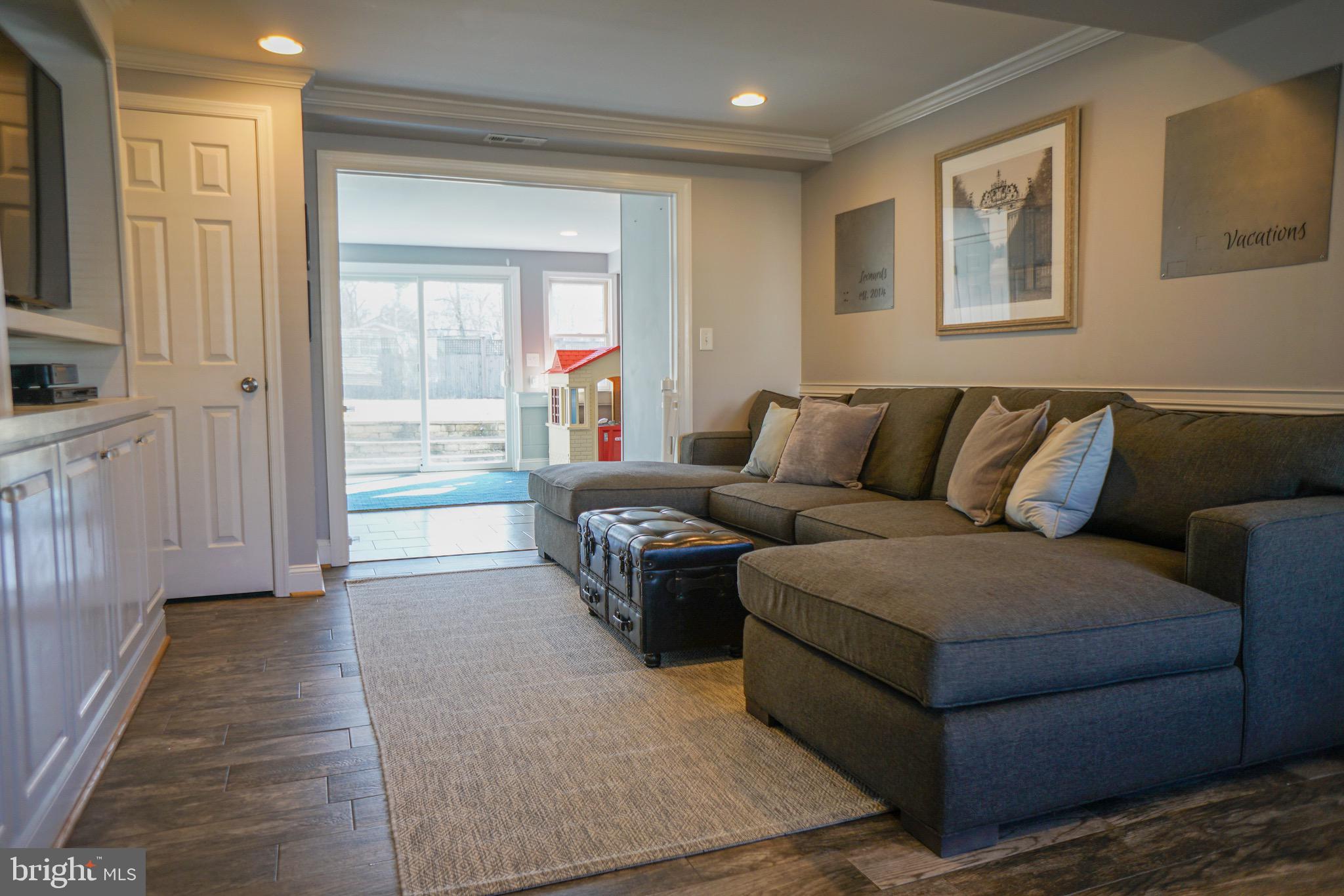 211 Sycamore Road Severna Park, MD 21146 - Photo 20 of 26 Gallery Image 20