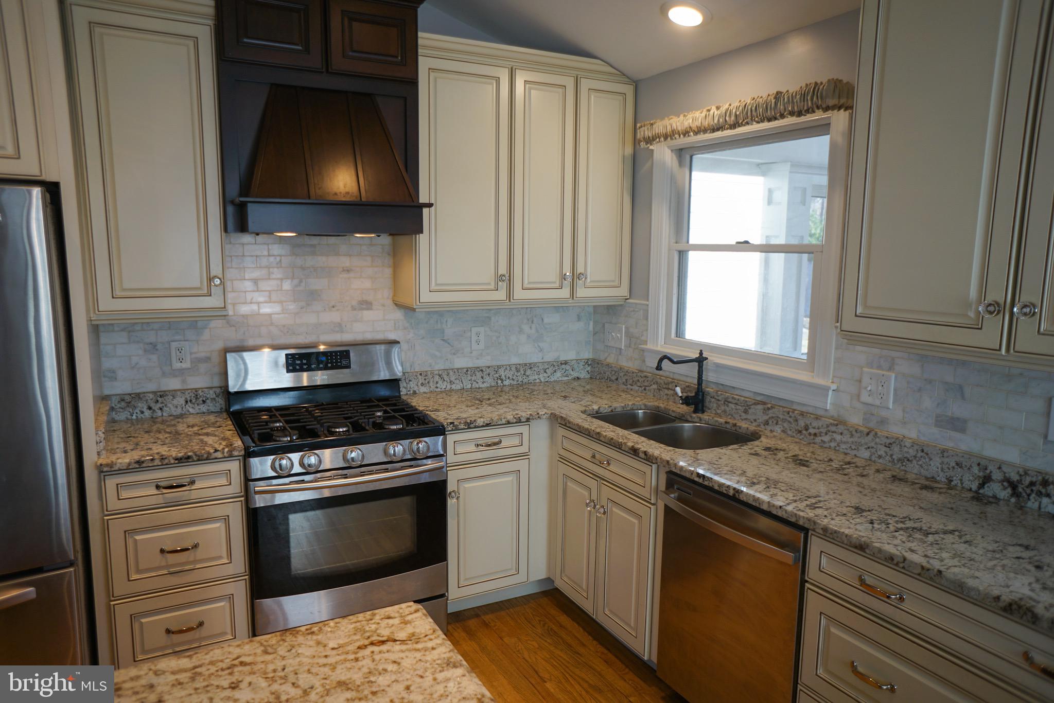 211 Sycamore Road Severna Park, MD 21146 - Photo 23 of 26 Gallery Image 23