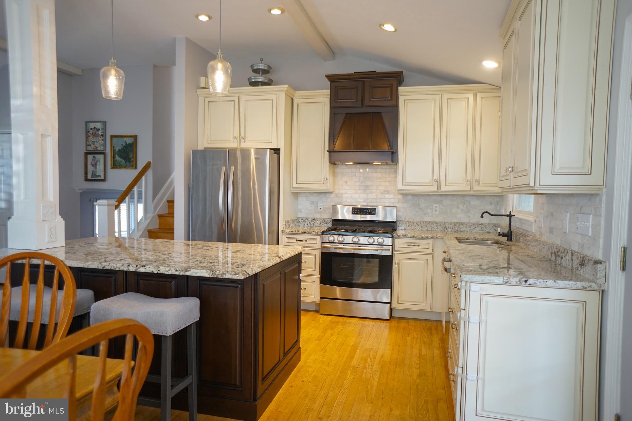 211 Sycamore Road Severna Park, MD 21146 - Photo 5 of 26 The kitchen boasts stainless and granite!