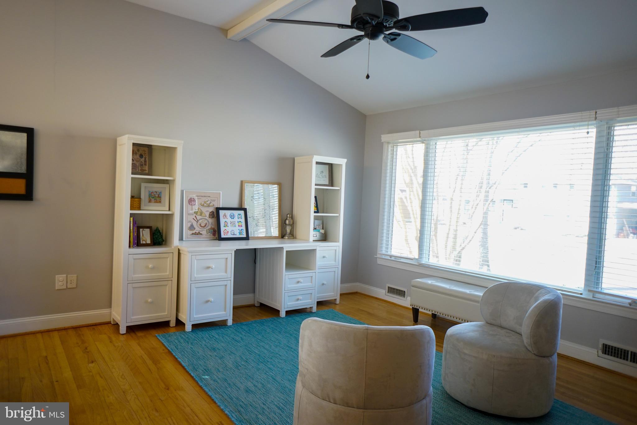 211 Sycamore Road Severna Park, MD 21146 - Photo 8 of 26 Gallery Image 8