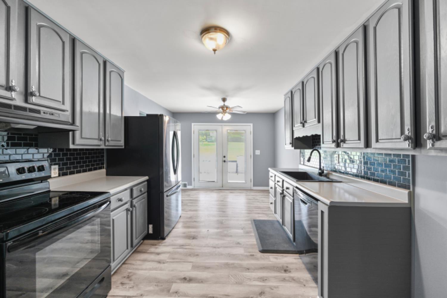 10463 Hueseman Road Aurora, IN 47001 - Photo 12 of 41 Gallery Image 12
