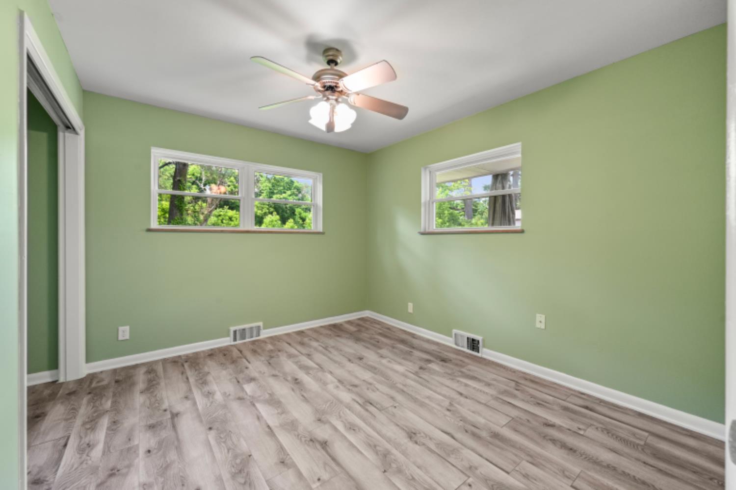 10463 Hueseman Road Aurora, IN 47001 - Photo 23 of 41 Gallery Image 23