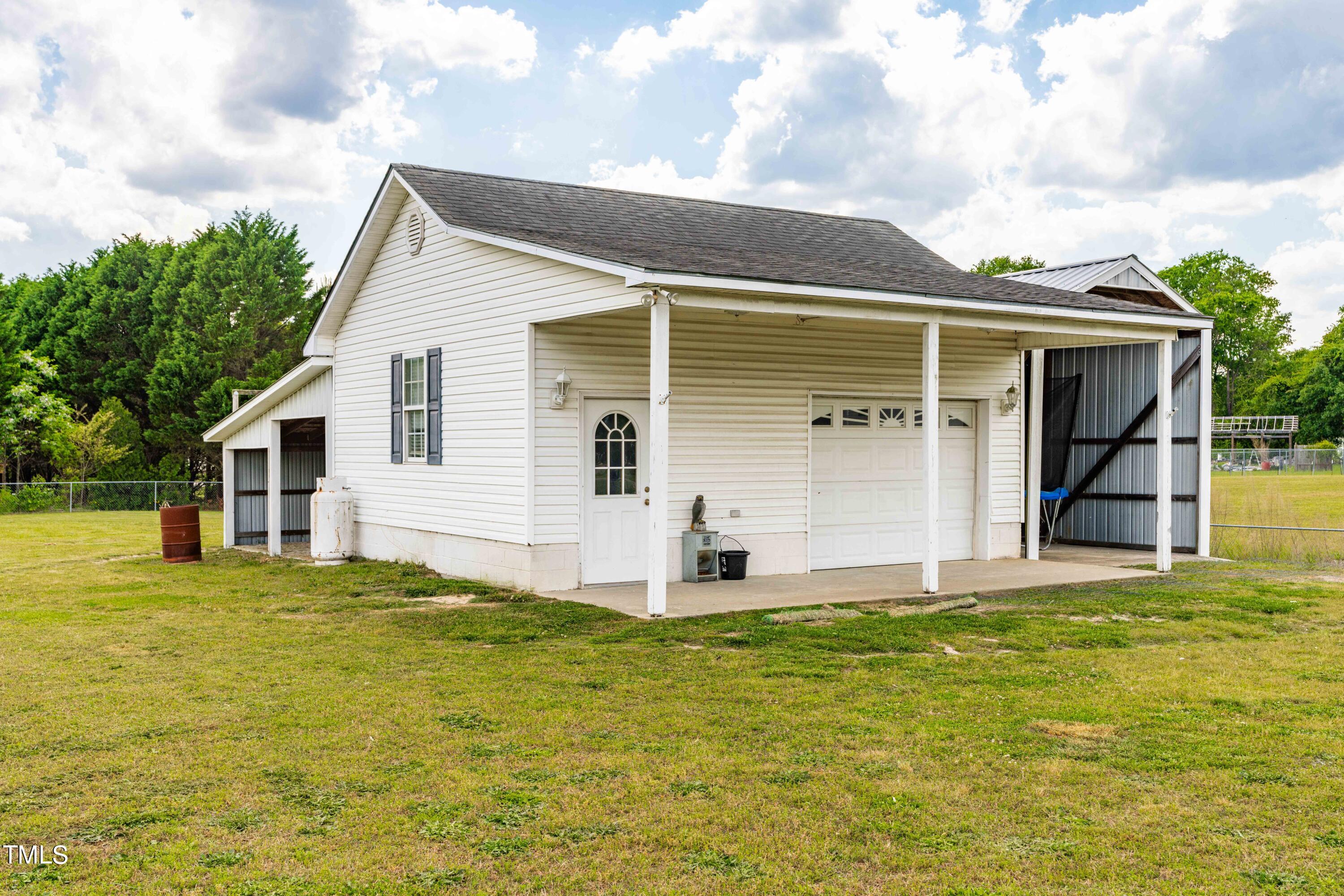 5200 Brogden Road Smithfield, NC 27577 - Photo 19 of 29 5200 Brogden Garage Front