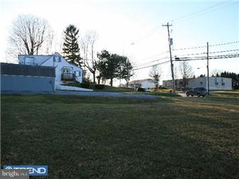 241 Park Road Downingtown, PA 19335 - Photo 9 of 12 Exterior Side