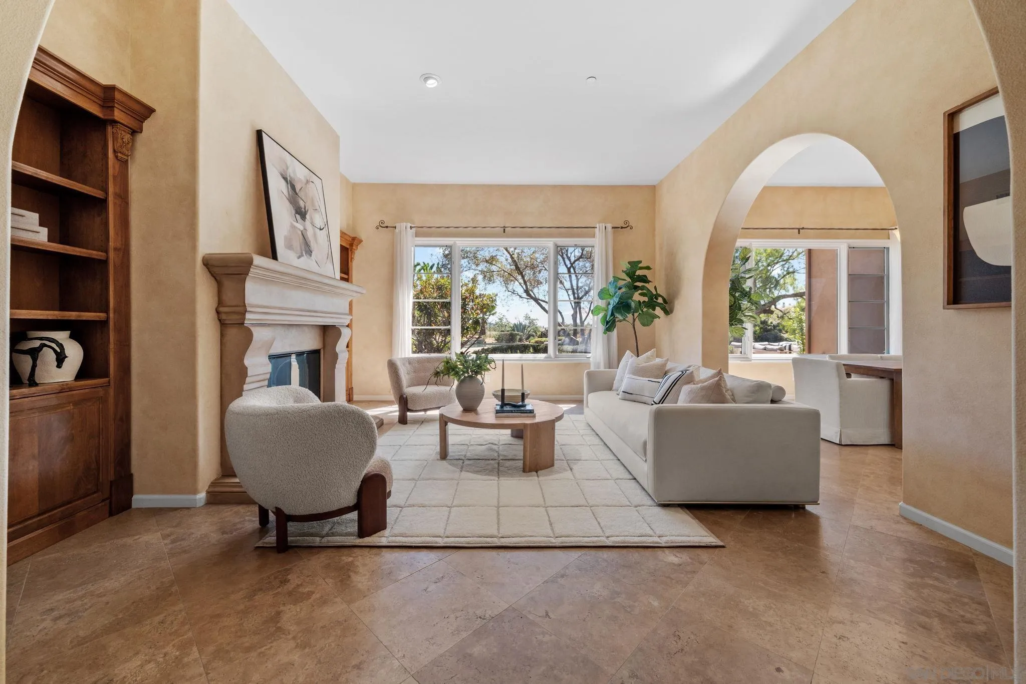 17813 La Amapola Rancho Santa Fe, CA 92067 - Photo 3 of 42