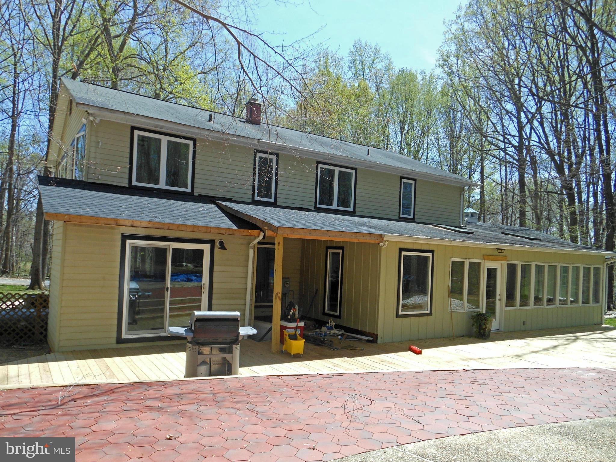 56 Wallace Manor Road Edgewater, MD 21037 - Photo 17 of 26 Rear with new deck, paver pool deck