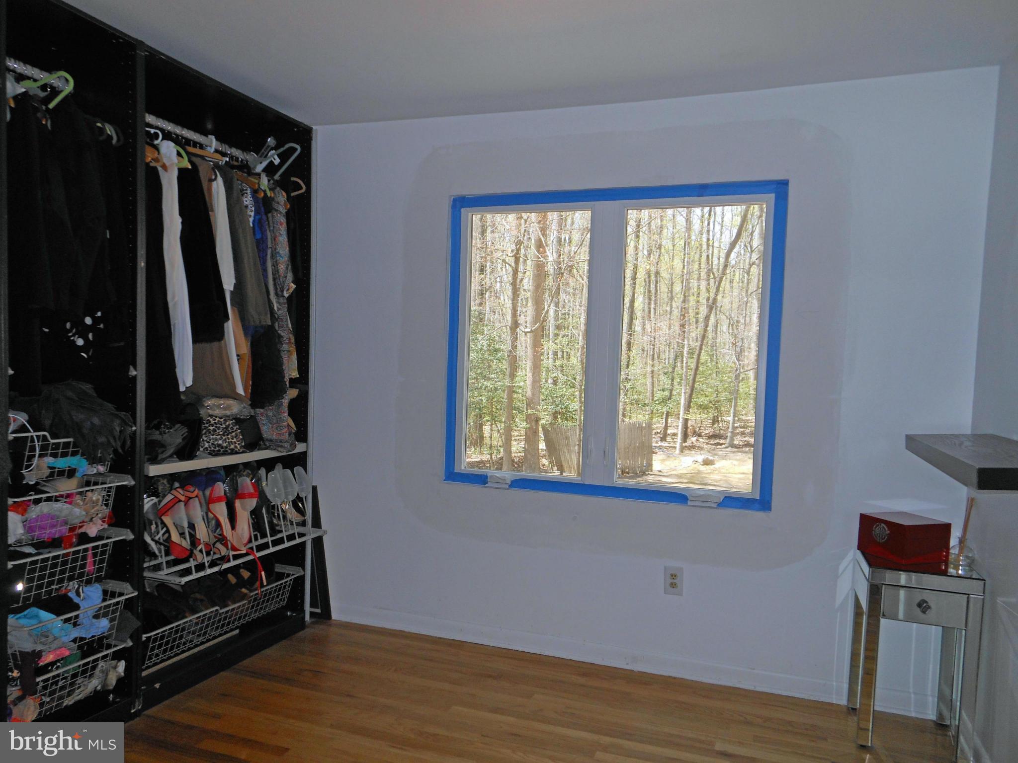 56 Wallace Manor Road Edgewater, MD 21037 - Photo 20 of 26 Smallest of the bedrooms...