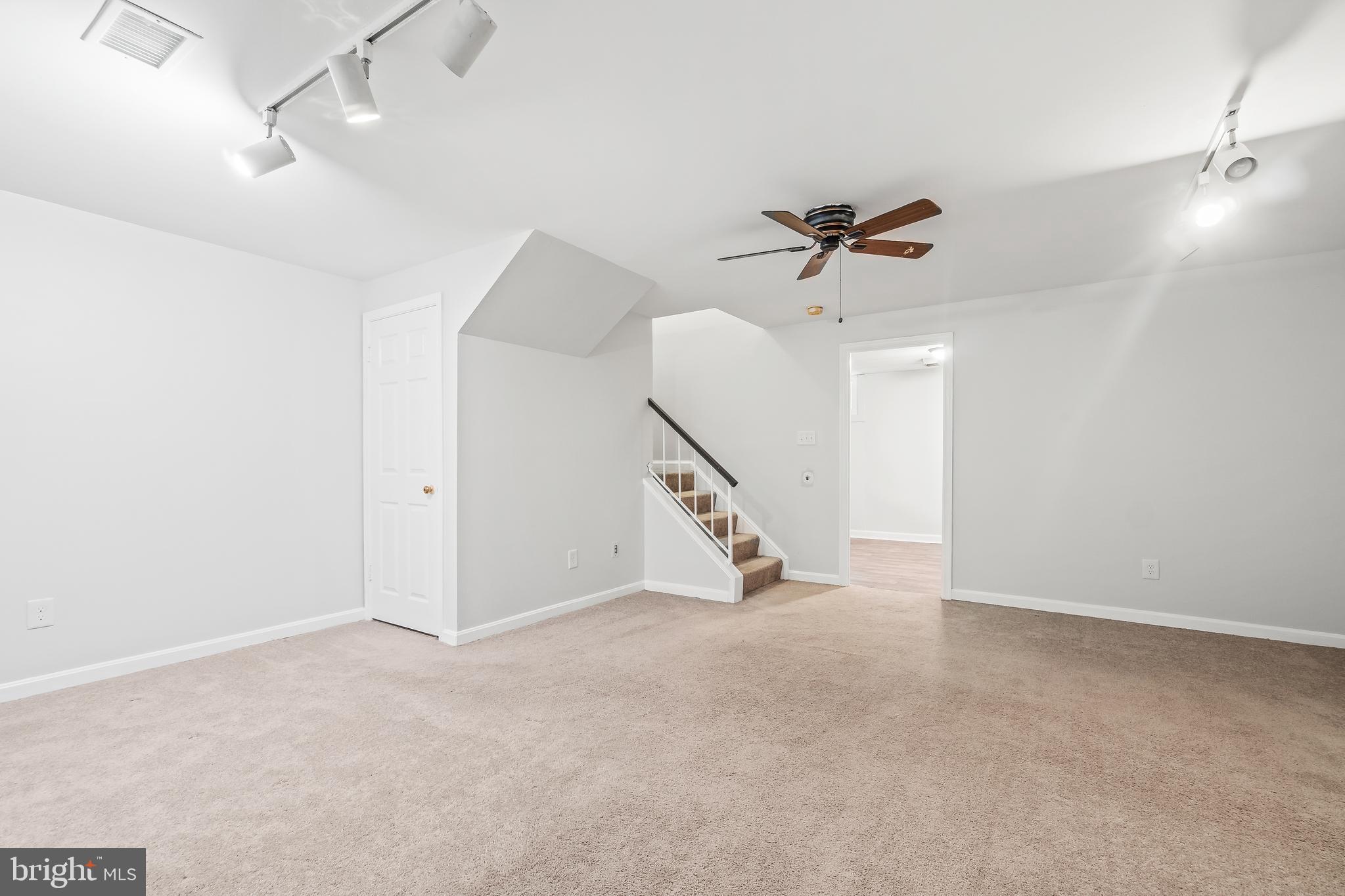 7989 Northumberland Road Springfield, VA 22153 - Photo 20 of 35 Gallery Image 20