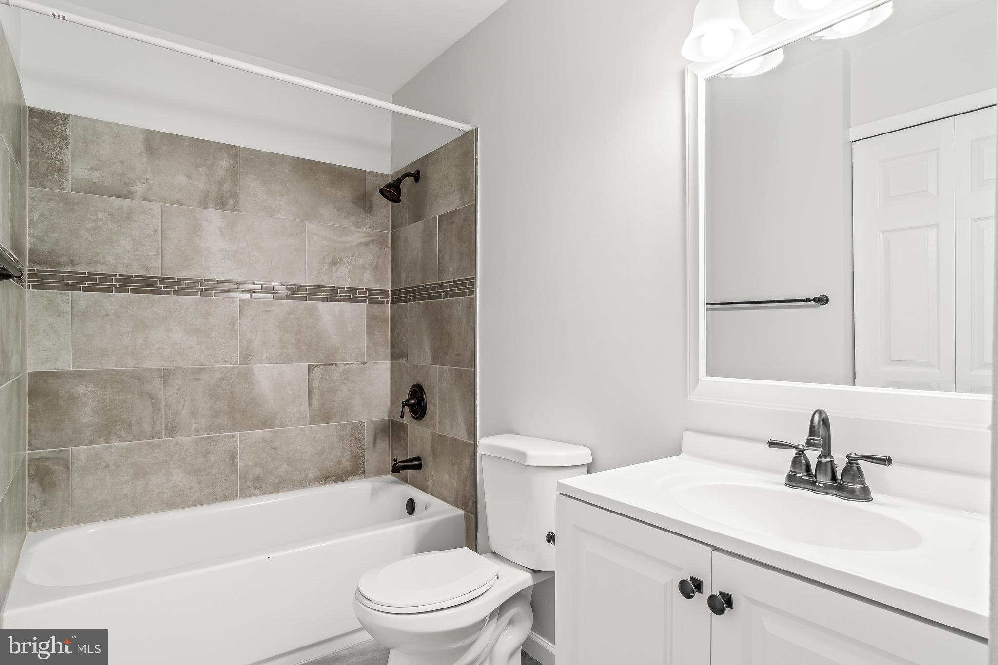 7989 Northumberland Road Springfield, VA 22153 - Photo 5 of 35 Gallery Image 5