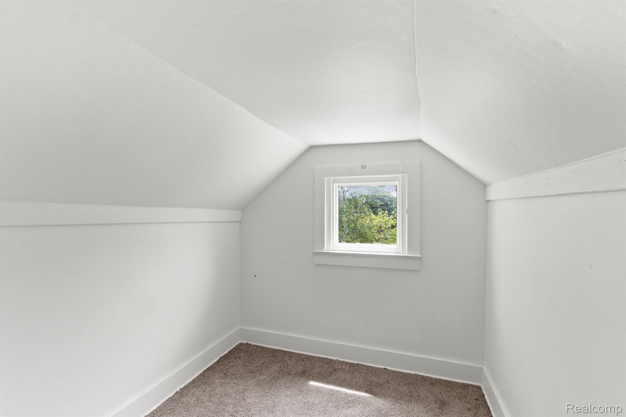 34312 Van Born Road Wayne, MI 48184 - Photo 20 of 50