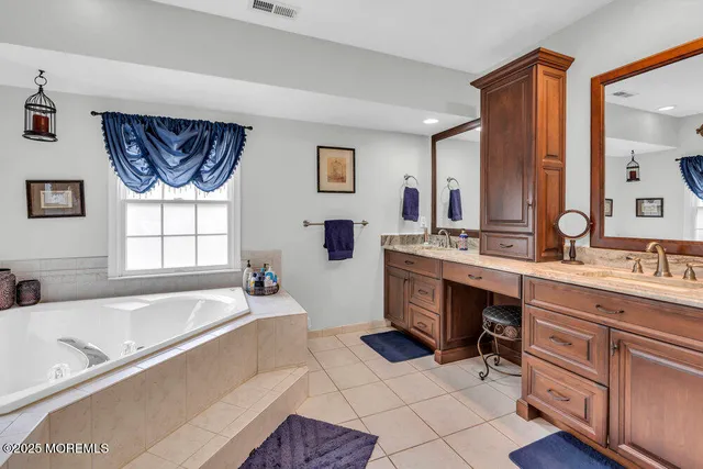 $1,275,000 | 375 Peter Forman Drive, Freehold, NJ 07728