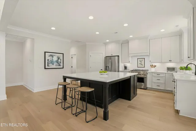 $1,074,900 | 8167 Nubbin Ridge Road, Knoxville, TN 37919