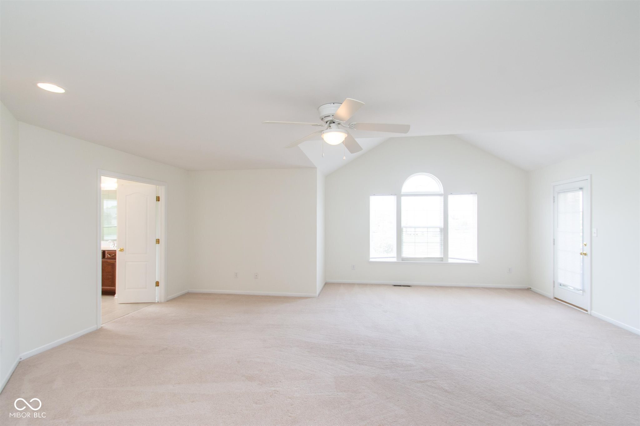 2641 Dawn Ridge Drive Carmel, IN 46074 - Photo 20 of 39