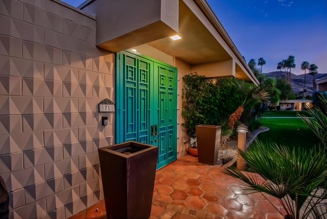 $8,000 | 71 Westlake Circle, Palm Springs, CA 92264