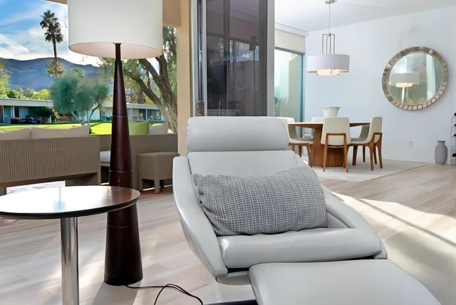 $8,000 | 71 Westlake Circle, Palm Springs, CA 92264