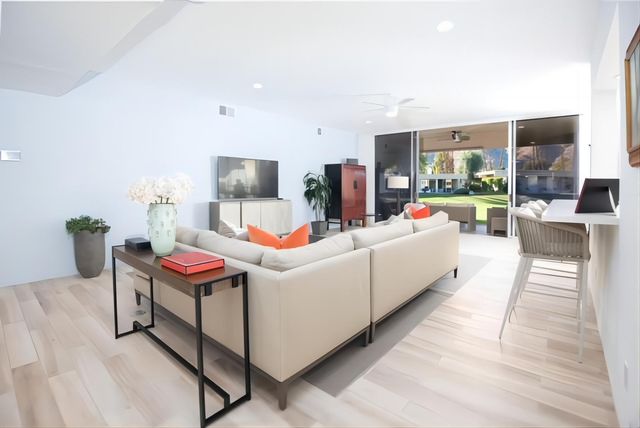 $8,000 | 71 Westlake Circle, Palm Springs, CA 92264