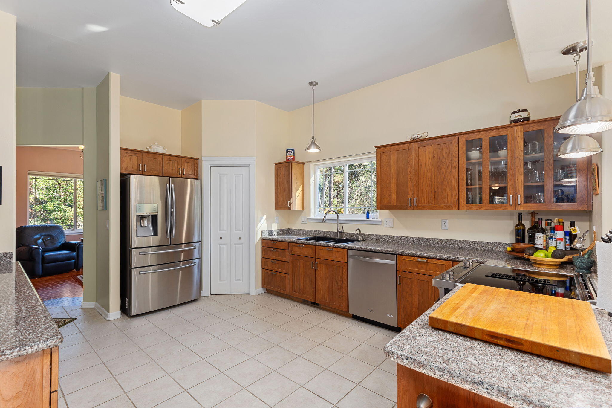 9701 Lower River Road Grants Pass, OR 97526 - Photo 12 of 56 38-web-or-mls-9701-lower-river-rd
