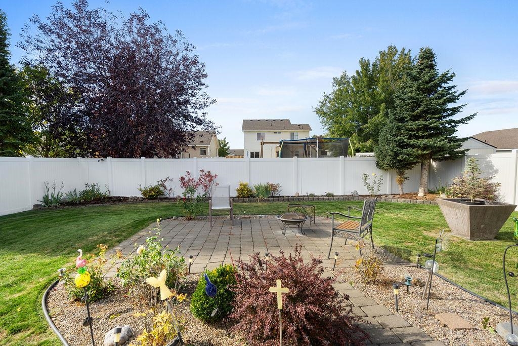 1915 North Cavalier Road Liberty Lake, WA 99016 - Photo 27 of 33