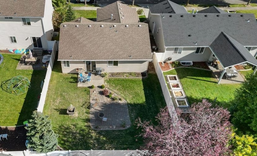 1915 North Cavalier Road Liberty Lake, WA 99016 - Photo 30 of 33