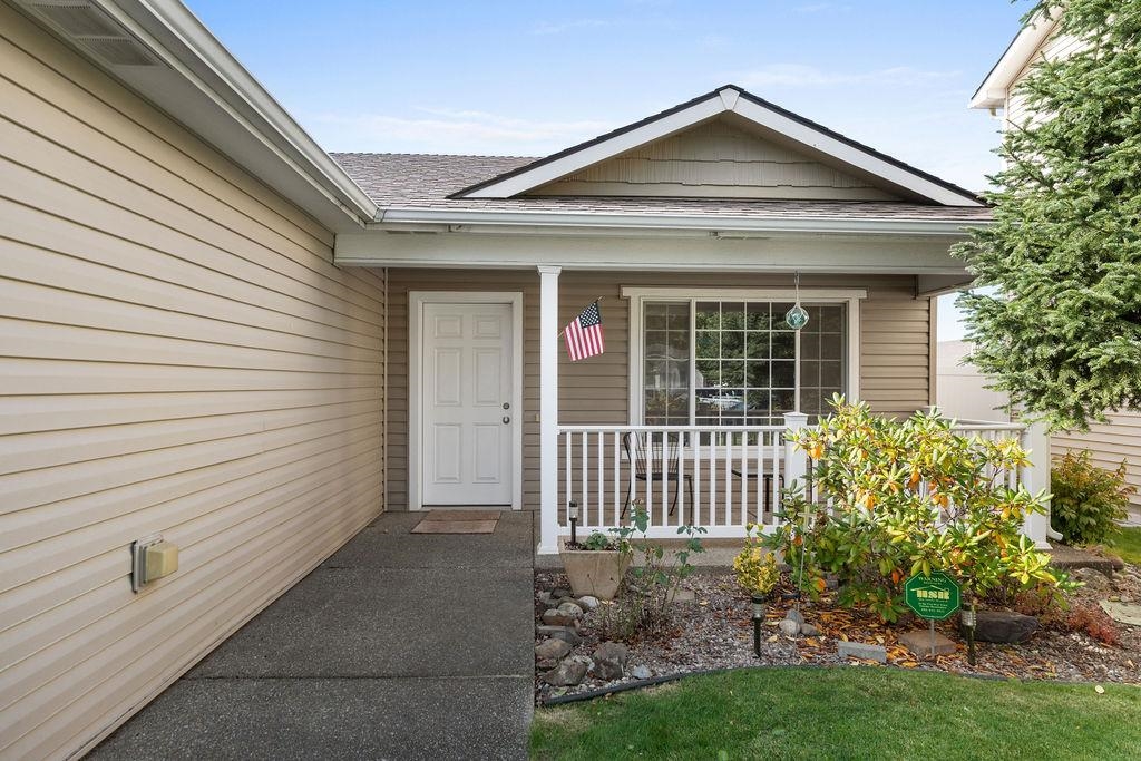 1915 North Cavalier Road Liberty Lake, WA 99016 - Photo 3 of 33