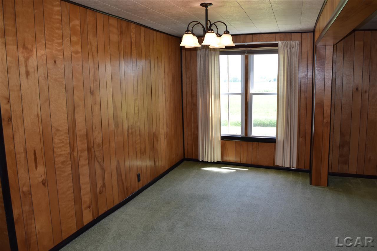 9091 Elm Road Hudson, MI 49247 - Photo 14 of 28 50013180-13.JPG