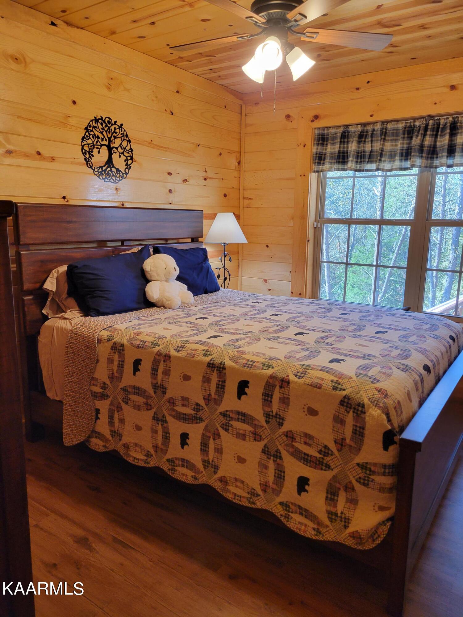 729 Rondayview Lane Sevierville, TN 37876 - Photo 13 of 20 20211027_113023