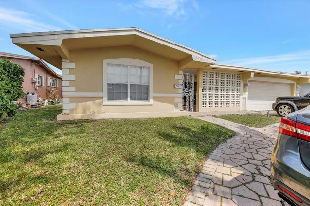 $3,450 | 6729 Camelia Drive, Miramar, FL 33023