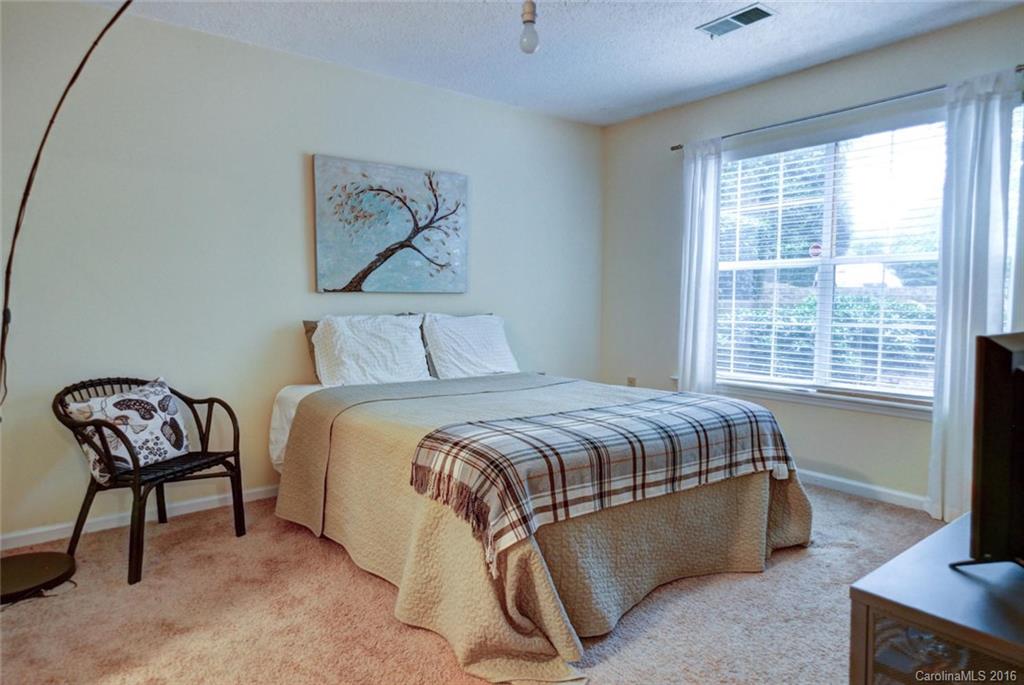 5011 Sharon Road, Unit A Charlotte, NC 28210 - Photo 12 of 18 Gallery Image 12