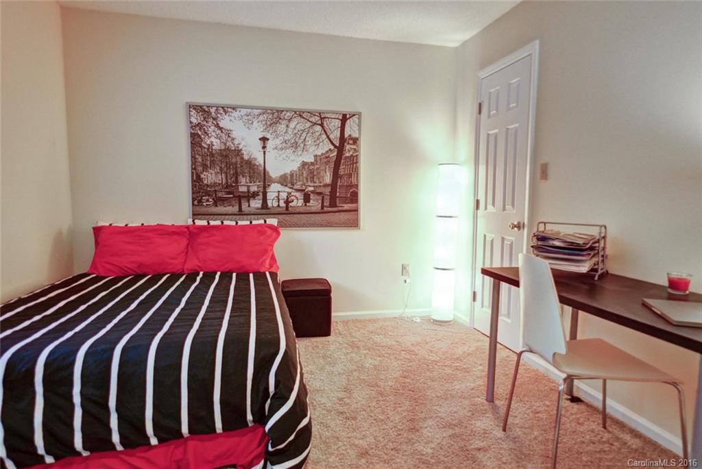 5011 Sharon Road, Unit A Charlotte, NC 28210 - Photo 15 of 18 Gallery Image 15