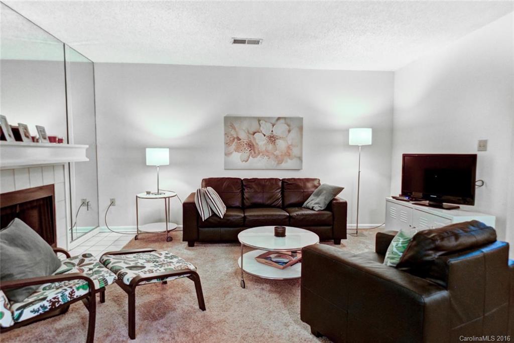 5011 Sharon Road, Unit A Charlotte, NC 28210 - Photo 7 of 18 Gallery Image 7