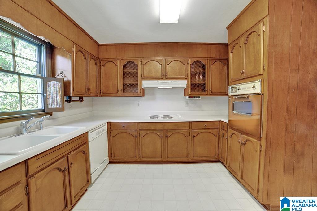 1321 Southhall Road Birmingham, AL 35213 - Photo 5 of 23