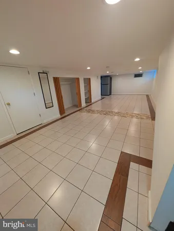 $1,200 | 9000 Colesville Road, Silver Spring, MD 20910