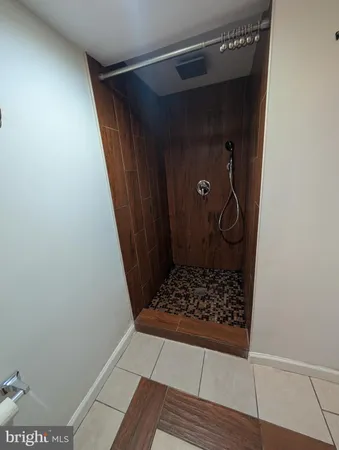 a view of utility room