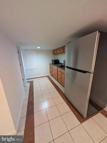 $1,300 | 9000 Colesville Road, Silver Spring, MD 20910