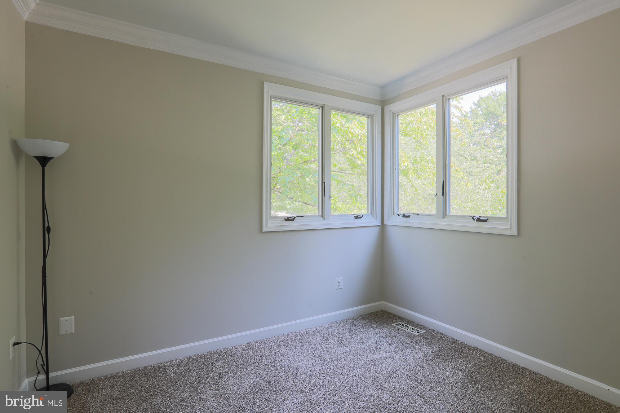 100 Lancefield Road Baltimore, MD 21209 - Photo 11 of 28 Gallery Image 11